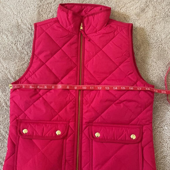 NWT Women’s J.Crew Puffer Vest with Snap Pockets - Size: X-Small - Picture 7 of 11